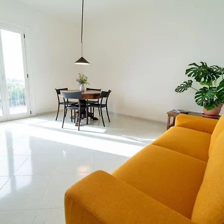 Pugliaway-central Comfort Abode
